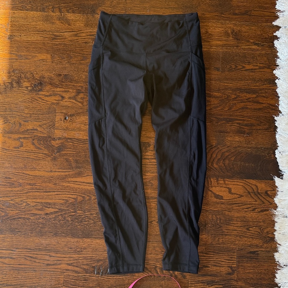 Black High-Waisted Leggings Size S